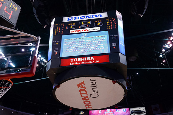 120113_HONDA_CENTER_0075