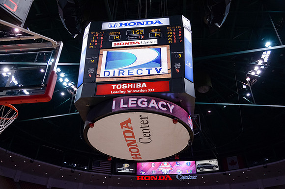 120113_HONDA_CENTER_0025