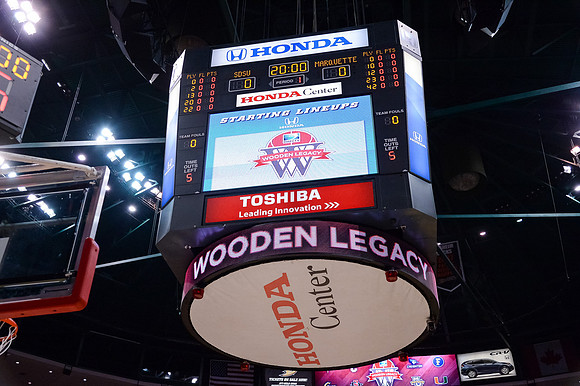 120113_HONDA_CENTER_0286