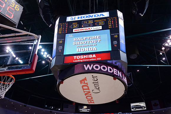120113_HONDA_CENTER_0356