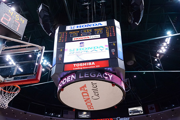 120113_HONDA_CENTER_0207