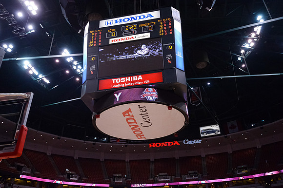 120113_HONDA_CENTER_0281