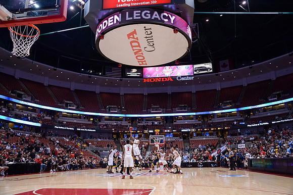 120113_HONDA_CENTER_0290