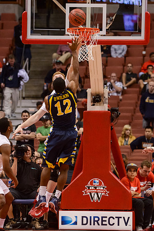 120113_HONDA_CENTER_0385