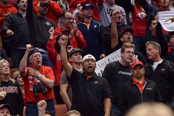 120113_HONDA_CENTER_0429