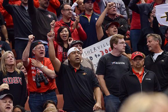 120113_HONDA_CENTER_0427