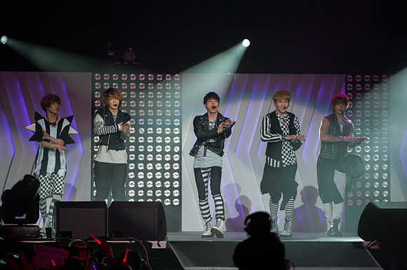 052012_HONDA_CENTER_0080