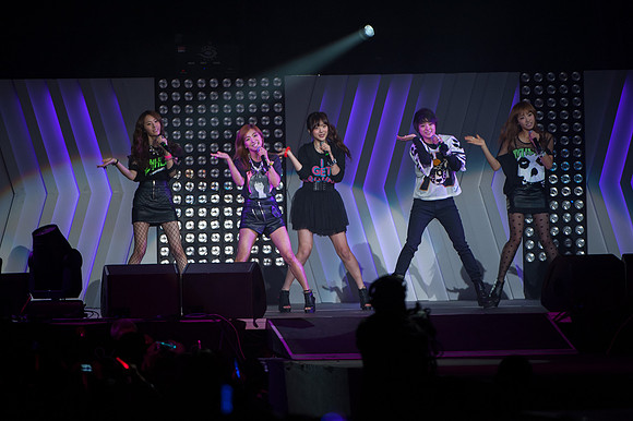 052012_HONDA_CENTER_0192