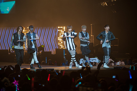 052012_HONDA_CENTER_0076