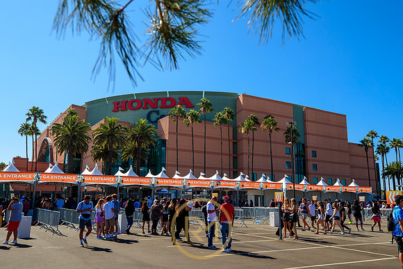081119_HONDA_CENTER_0004