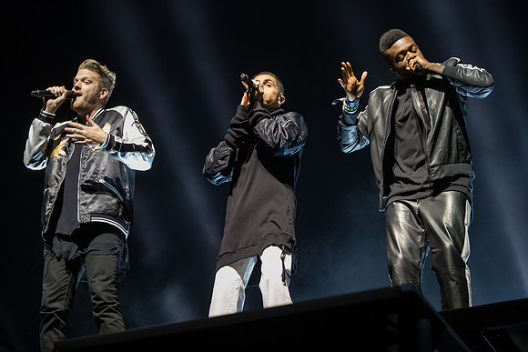 102116_HONDA_CENTER_0070