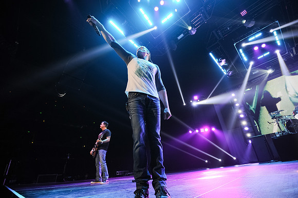 121512_HONDA_CENTER_0115