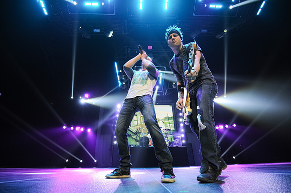 121512_HONDA_CENTER_0085
