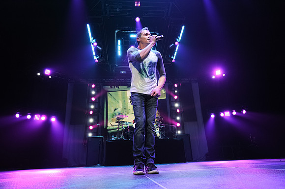 121512_HONDA_CENTER_0070