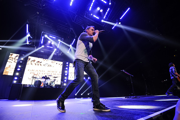 121512_HONDA_CENTER_0130