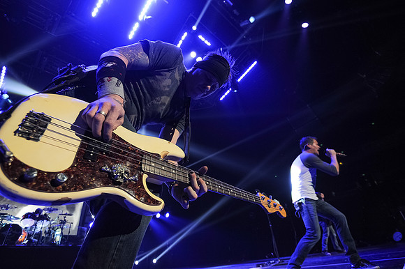 121512_HONDA_CENTER_0157