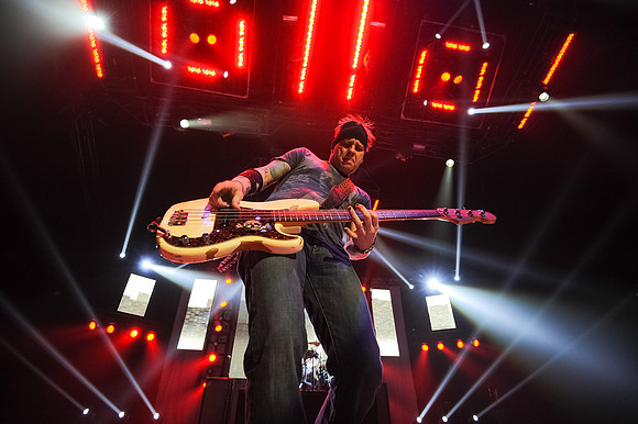 121512_HONDA_CENTER_0145