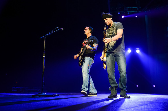 121512_HONDA_CENTER_0222