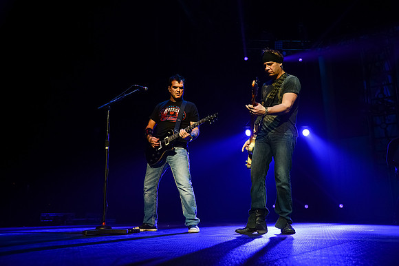 121512_HONDA_CENTER_0221