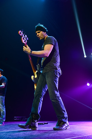 121512_HONDA_CENTER_0215