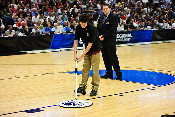 032611_Honda_Center_0045