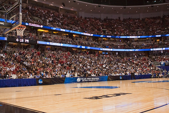032611_Honda_Center_0035