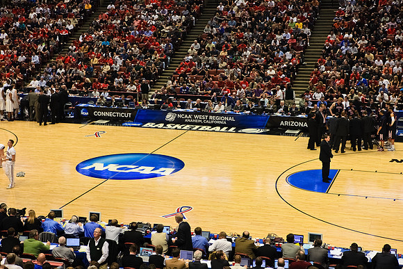 032611_Honda_Center_0160