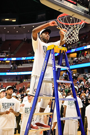 032611_Honda_Center_0287