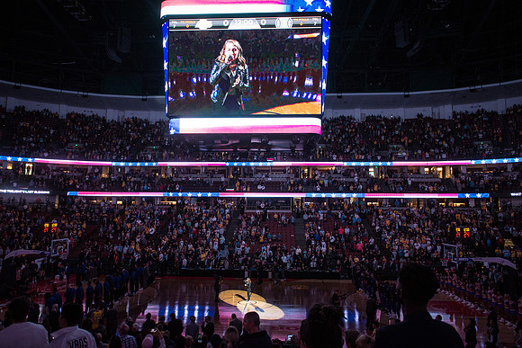 100618_HONDA_CENTER_0004