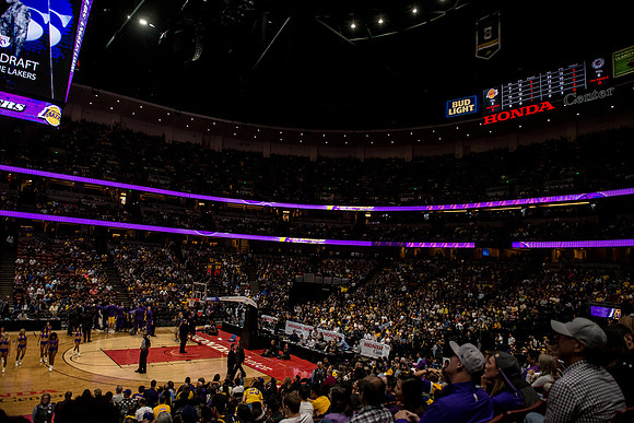100618_HONDA_CENTER_0147