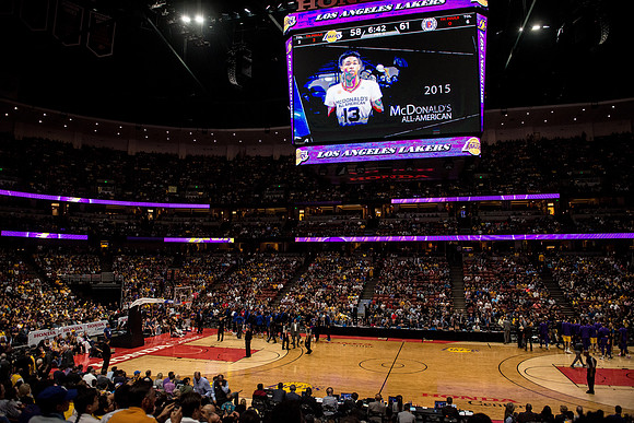 100618_HONDA_CENTER_0144