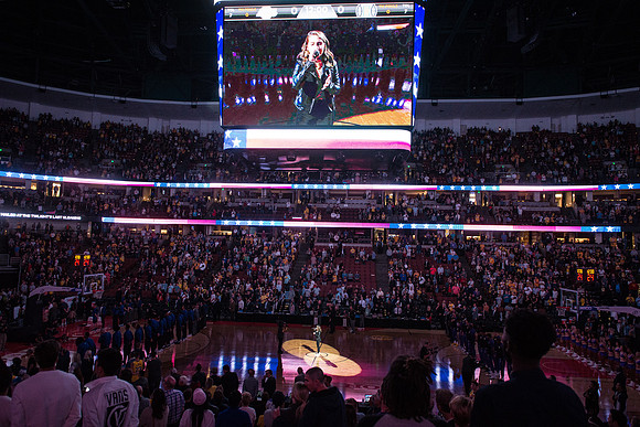 100618_HONDA_CENTER_0003
