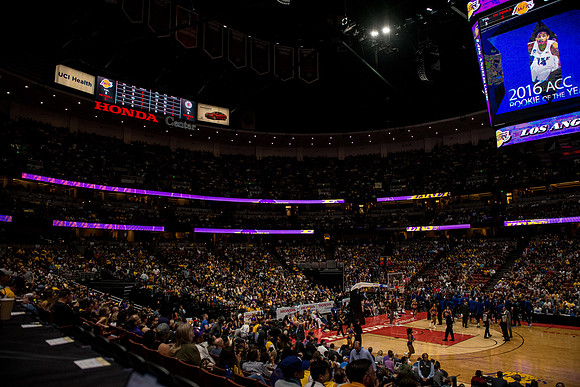 100618_HONDA_CENTER_0145