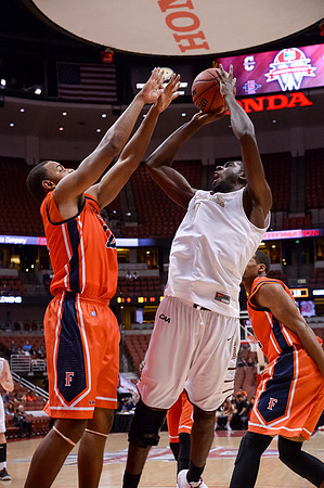 120113_HONDA_CENTER_0142