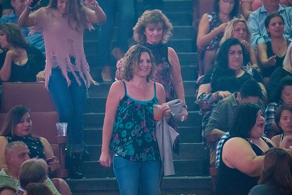 102117_HONDA_CENTER_0061