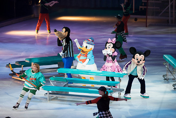 122017_HONDA_CENTER_0050