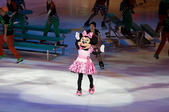 122017_HONDA_CENTER_0027