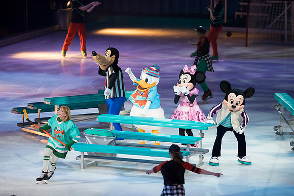 122017_HONDA_CENTER_0051