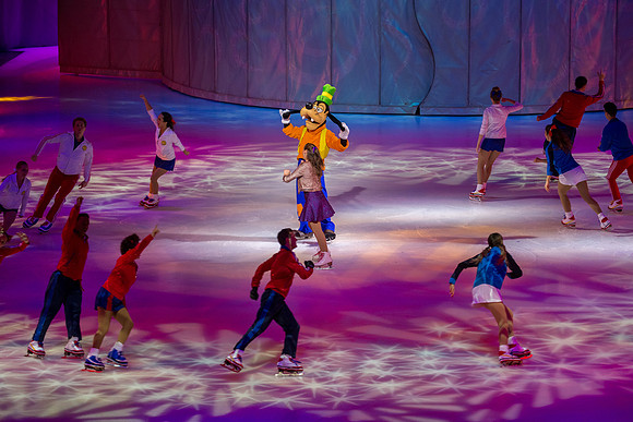 121918_HONDA_CENTER_0012