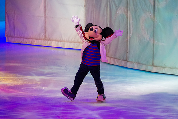 121918_HONDA_CENTER_0028