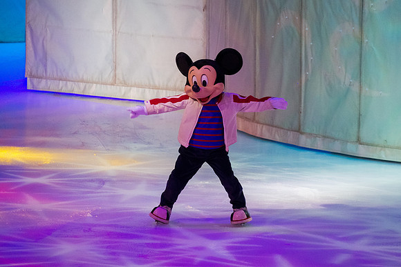121918_HONDA_CENTER_0029