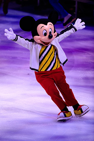 121919_HONDA_CENTER_0045