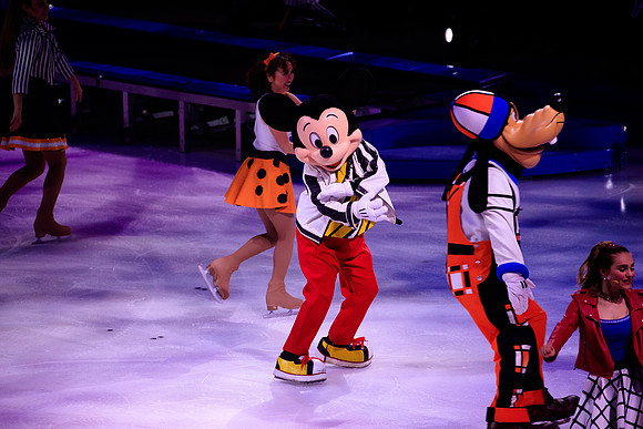121919_HONDA_CENTER_0049