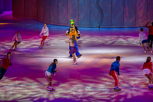 121918_HONDA_CENTER_0011