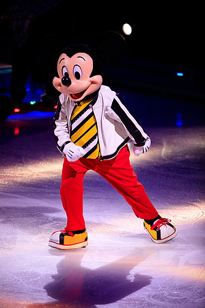 121919_HONDA_CENTER_0056