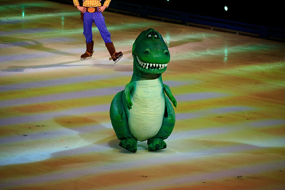121919_HONDA_CENTER_0192