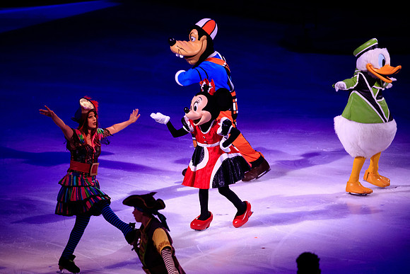 121919_HONDA_CENTER_0061