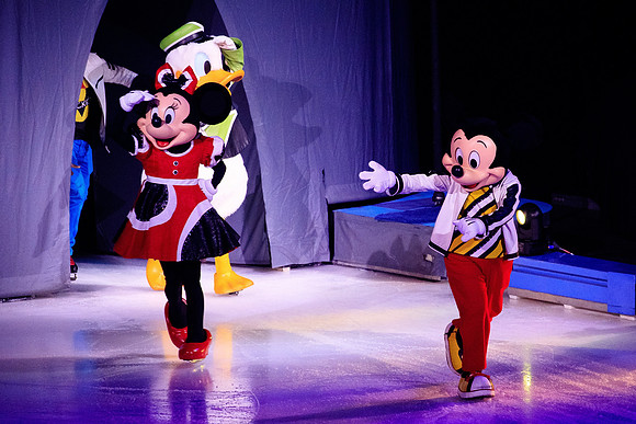 121919_HONDA_CENTER_0068