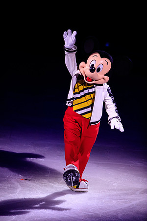 121919_HONDA_CENTER_0059