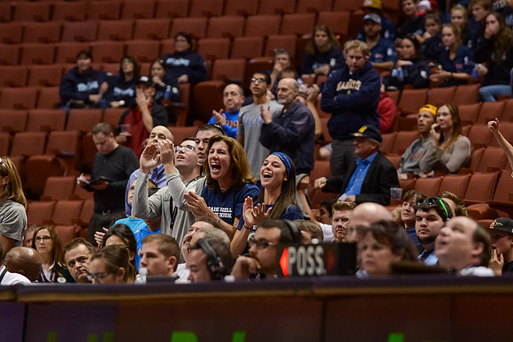 120113_HONDA_CENTER_0272